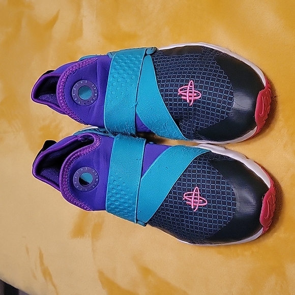 Nike Huarache Teal/Blue Sneakers Size 5.5 - Picture 6 of 7